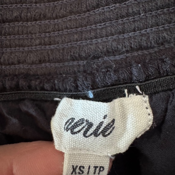 Black skirt - Picture 2 of 3